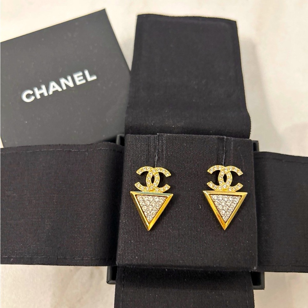 Chanel earrings